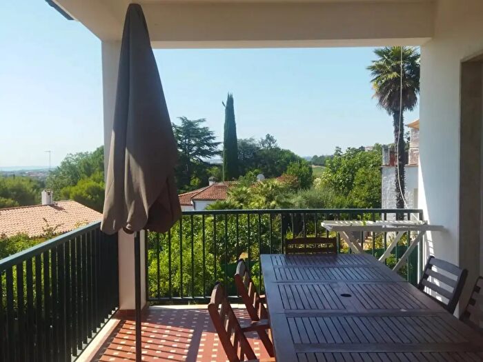 Appartamento con 5 locali in affitto in Via delle Ortensie, Numana