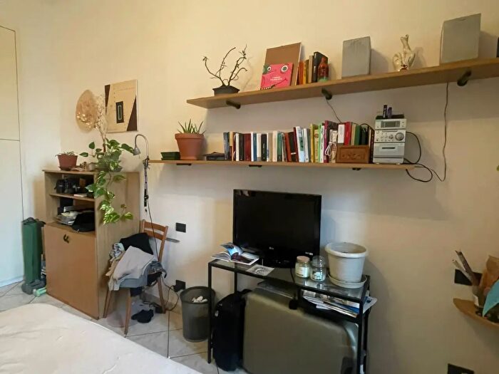Appartamento bilocale in affitto in Via Anton Giulio Barrili, Milano