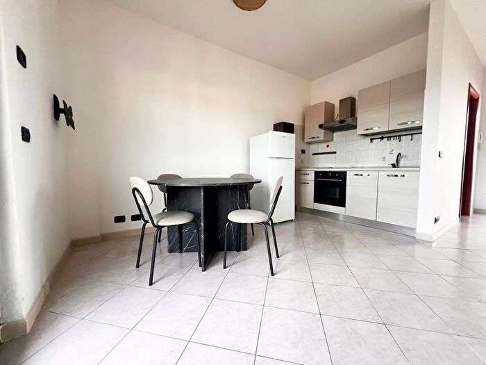 Appartamento monolocale in affitto in Via Carlo Poma, Pomezia