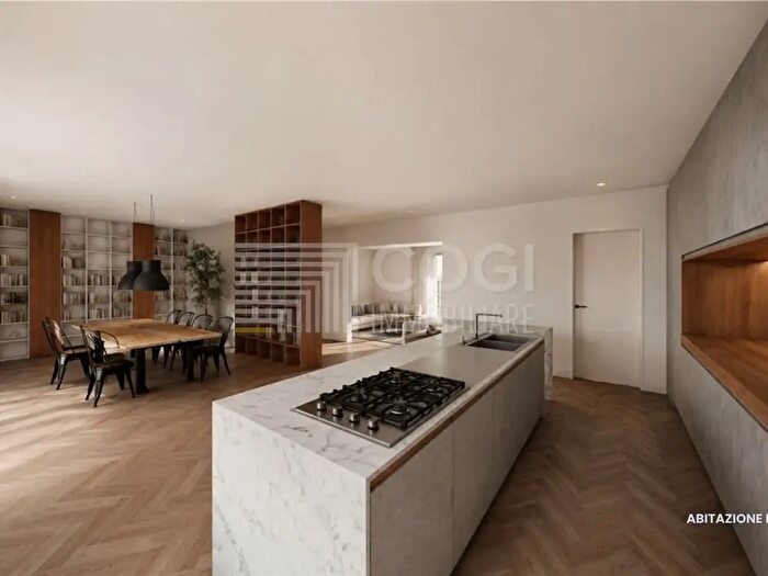 Casa con 8 locali in vendita in Via Bastia, Lugo