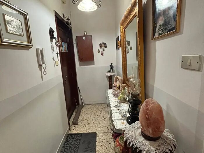 Appartamento trilocale in vendita in Via Roma, Melito Di Napoli