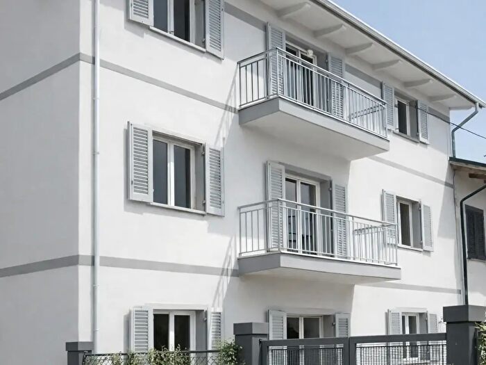 Appartamento con 6 locali in vendita in Porcari