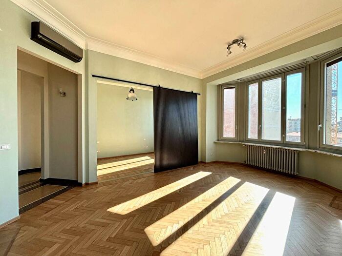 Appartamento con 5 locali in affitto in Corso Germano Sommeiller, San Secondo, Torino