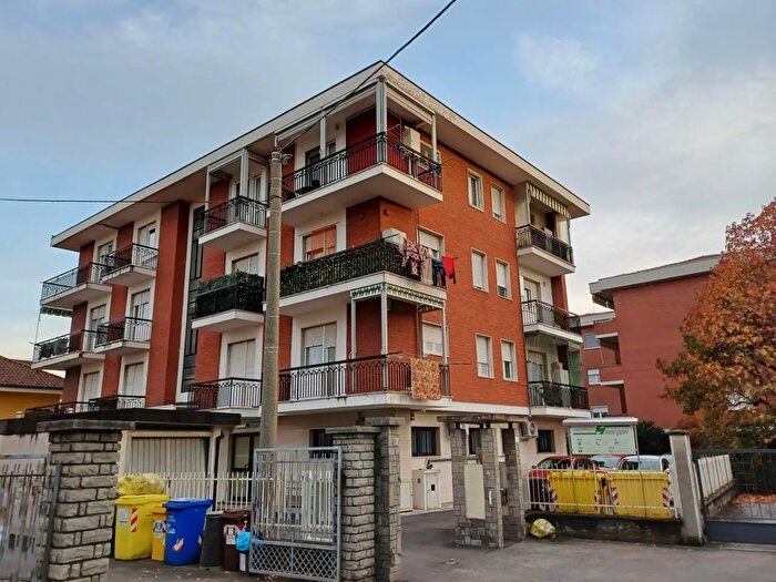 Appartamento bilocale in vendita in Via Leopardi, Cirie'