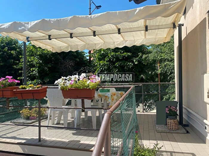 Appartamento trilocale in vendita in Modena