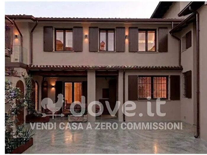 Appartamento trilocale in vendita in Via Umberto I, Flero