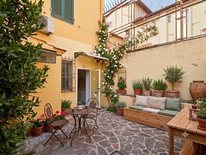 Appartamento bilocale in vendita in Via Alessandro Manzoni, D'Azeglio, Firenze