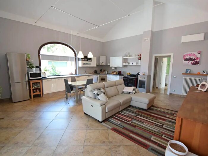 Casa trilocale in vendita in Carpaneto Piacentino