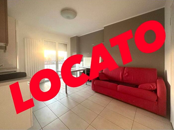 Appartamento bilocale in affitto in Via giacomo antonini, Vigentino Fatima, Milano