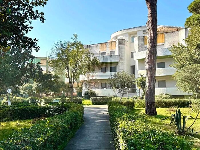 Appartamento trilocale in vendita in Viale Europa, Terracina