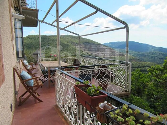 Appartamento con 5 locali in vendita in Gavorrano