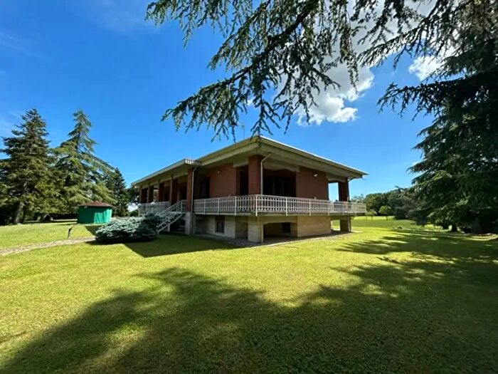 Casa con 5 locali in vendita in Via Ferdinando Maestri, Sala Baganza