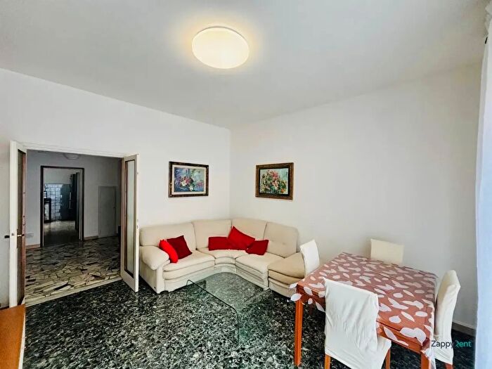 Appartamento quadrilocale in affitto in Via Gherardo Caponsacchi, Firenze