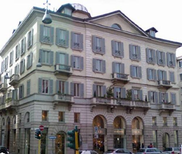 Appartamento monolocale in affitto in Via Borgonuovo, Brera, Milano