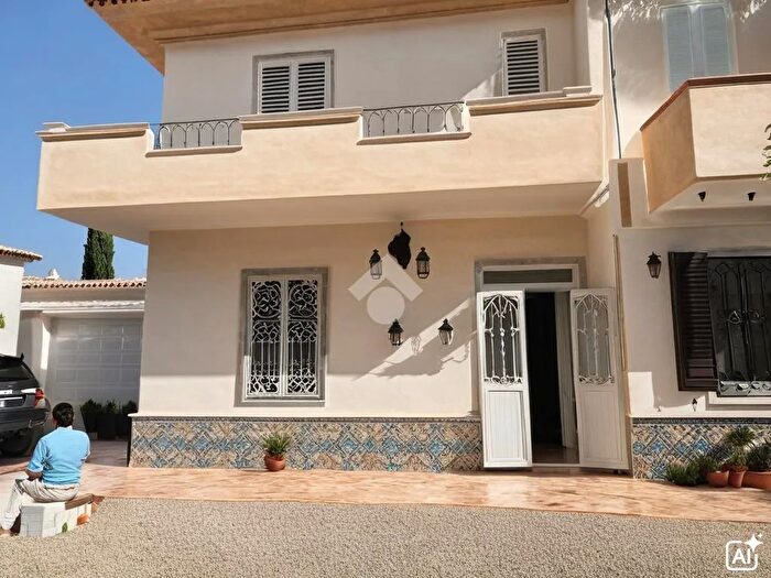 Casa con 5 locali in vendita in Via Garibaldi, Botricello
