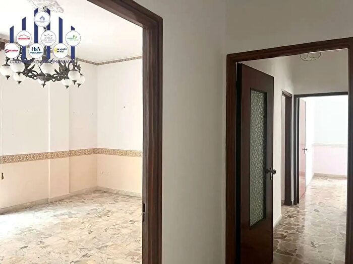 Appartamento con 5 locali in vendita in Via Raffaello, Siracusa