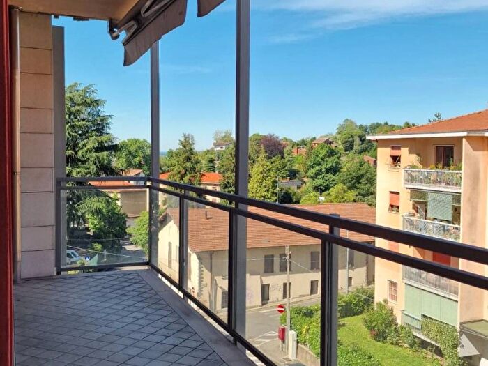 Appartamento bilocale in affitto in Via Carlo Goldoni, Bosto, Varese