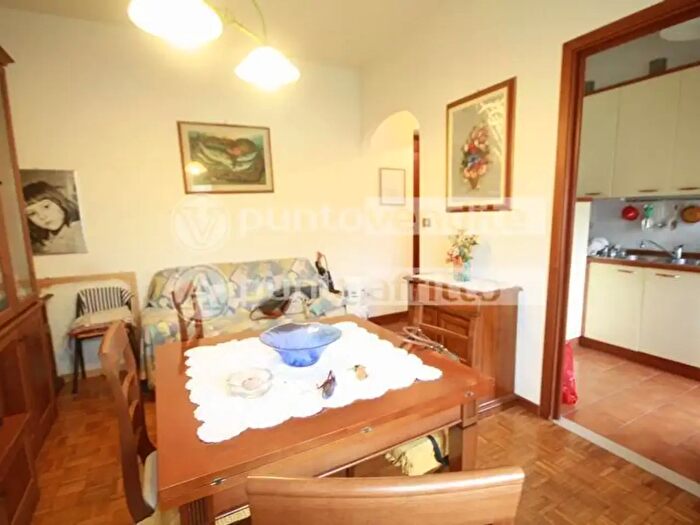 Appartamento con 5 locali in affitto in Nrico Pea, Lucca