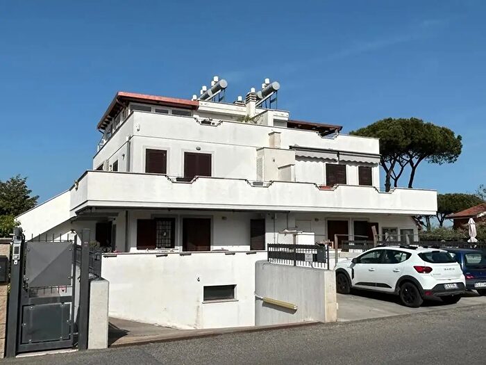 Appartamento bilocale in vendita in Via J F Kennedy, Marino