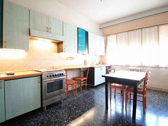 Appartamento trilocale in affitto in Via Giovanni Battista Buso, Chirignago, Venezia