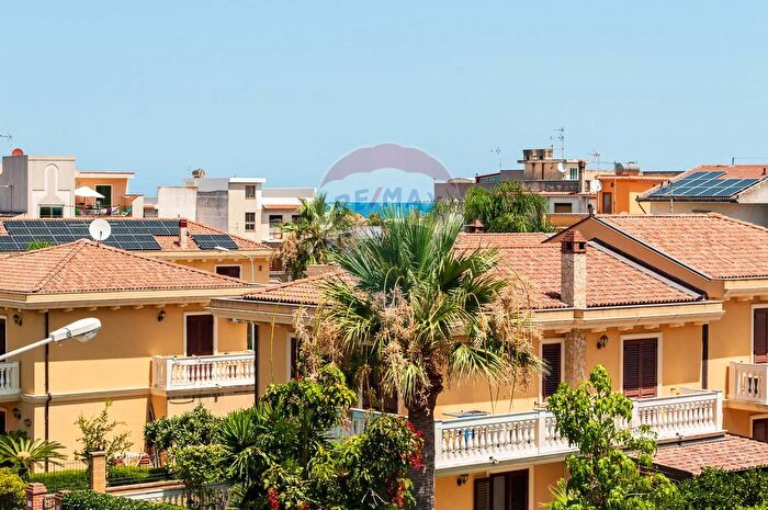 Appartamento quadrilocale in vendita in Via Grioli, Villafranca Tirrena