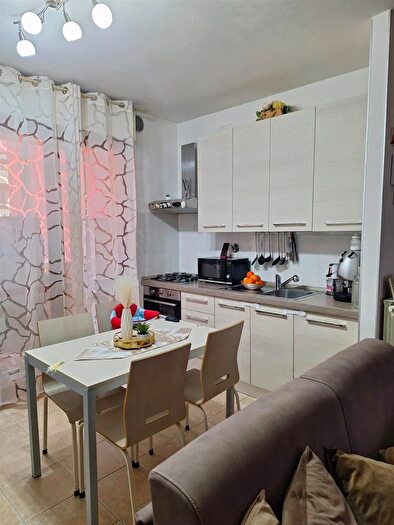 Appartamento trilocale in vendita in Campi Bisenzio