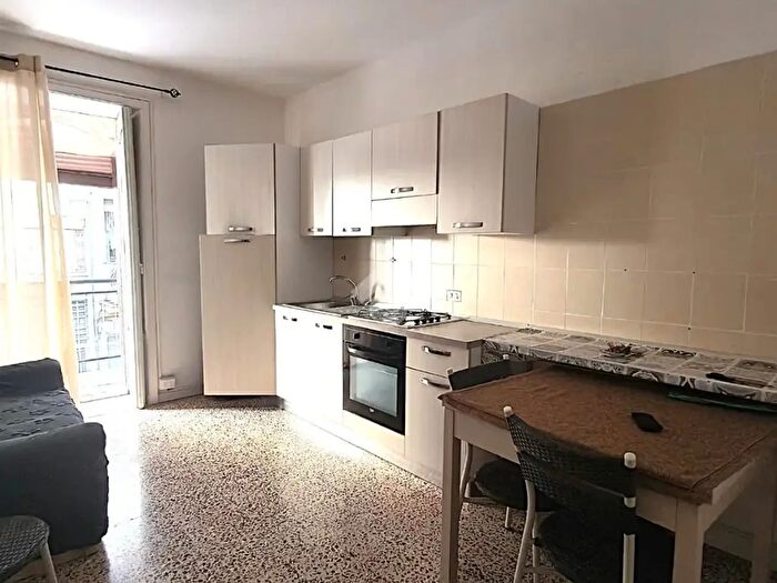 Appartamento con 7 locali in vendita in Via Giovanni Pascoli, Ragusa