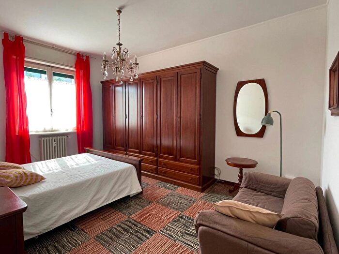 Appartamento bilocale in affitto in Via Valparaiso, Solari, Milano