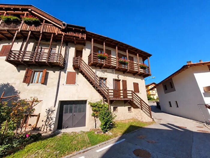 Casa quadrilocale in vendita in Fiave'