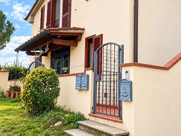 Appartamento trilocale in vendita in Via Canto alle Gracchie, Scandicci