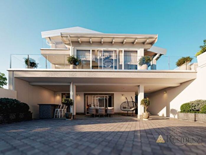 Casa con 6 locali in vendita in Largo dellOlgiata, Roma