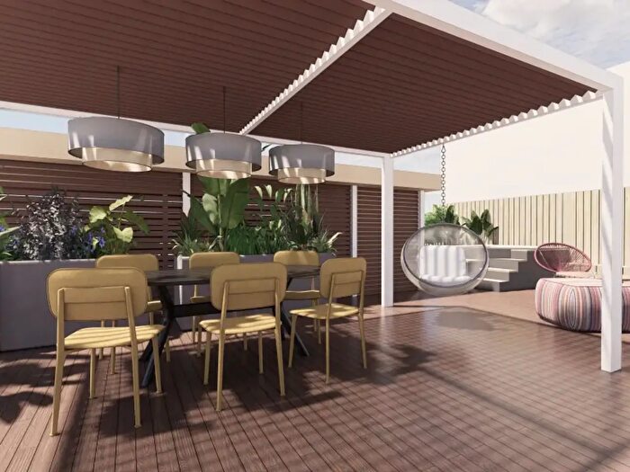 Appartamento quadrilocale in vendita in Via Ognisanti, Padova