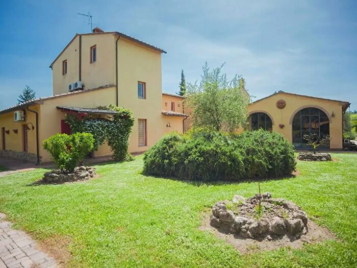 Casa con 11 locali in vendita in a S Martin del Colle, Casciana Terme Lari