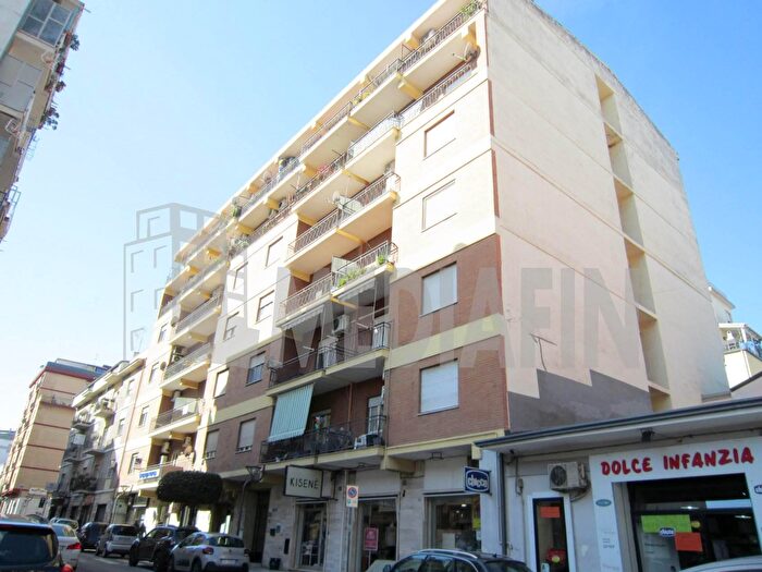 Appartamento con 6 locali in vendita in Via Margherita, CoriglianoRossano