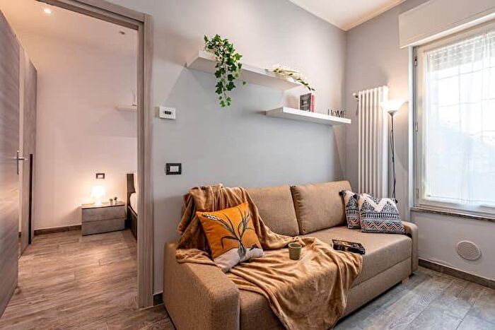 Appartamento bilocale in affitto in Via Monte Cengio, Santa Giulia, Milano