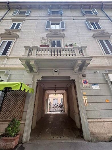 Appartamento bilocale in affitto in Viale Premuda, Piave Tricolore, Milano