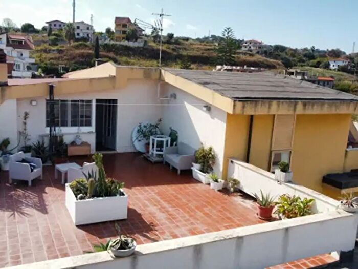 Appartamento bilocale in vendita in Via Gabriele dAnnunzio, Briatico