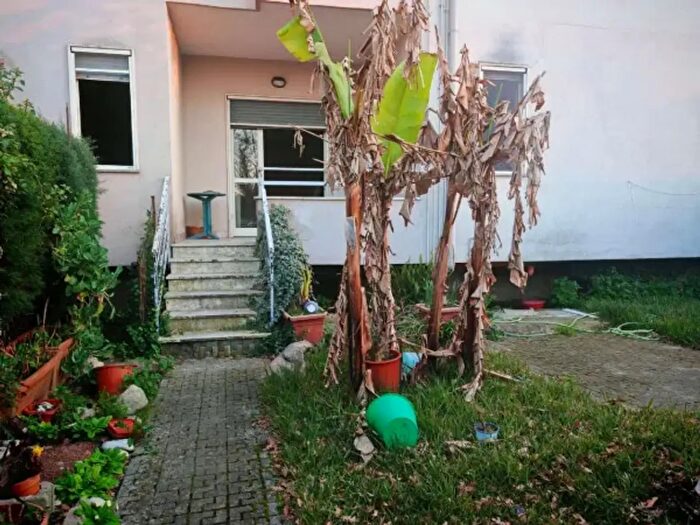 Appartamento con 5 locali in vendita in Saviano