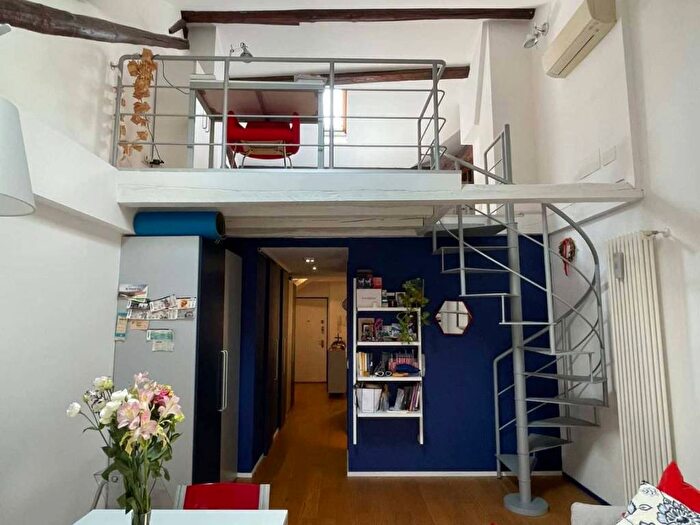 Appartamento bilocale in affitto in Via Rosolino Pilo, Porta Venezia, Milano