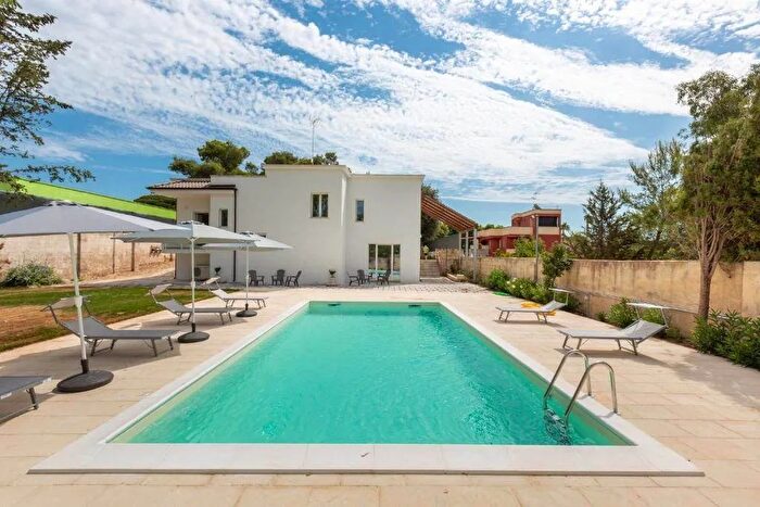 Casa quadrilocale in vendita in Lecce