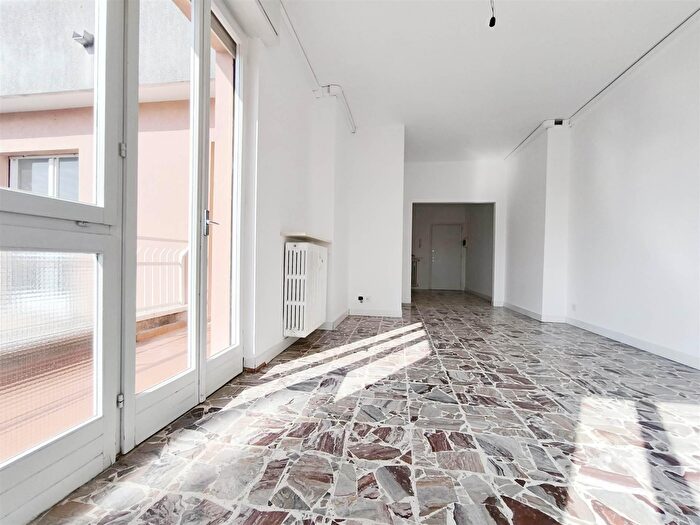 Appartamento trilocale in vendita in Via Ronzoni, Cermenate