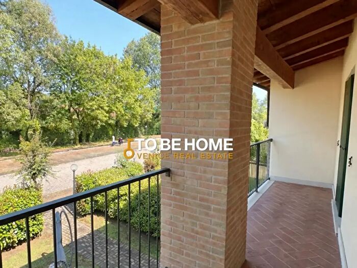 Appartamento trilocale in vendita in Martellago