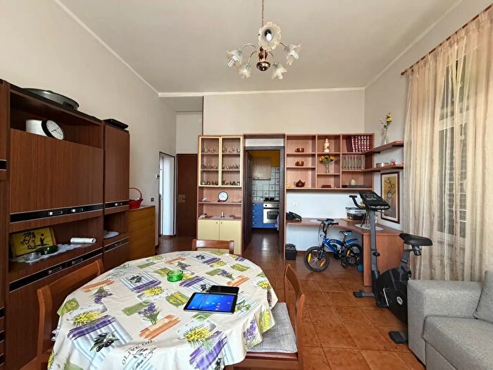 Appartamento trilocale in affitto in Via Piacenza, Lugagnano Val D'Arda