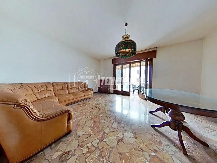 Appartamento quadrilocale in vendita in Vicenza