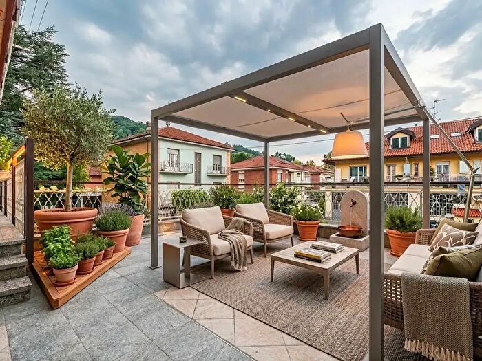 Appartamento quadrilocale in vendita in Via Catullo, Moncalieri