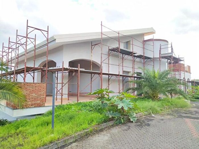 Casa con 6 locali in vendita in Via Cordovado SNC, Acireale