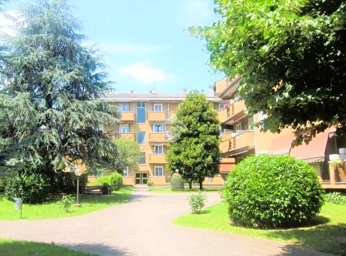 Appartamento trilocale in vendita in Cassina De Pecchi