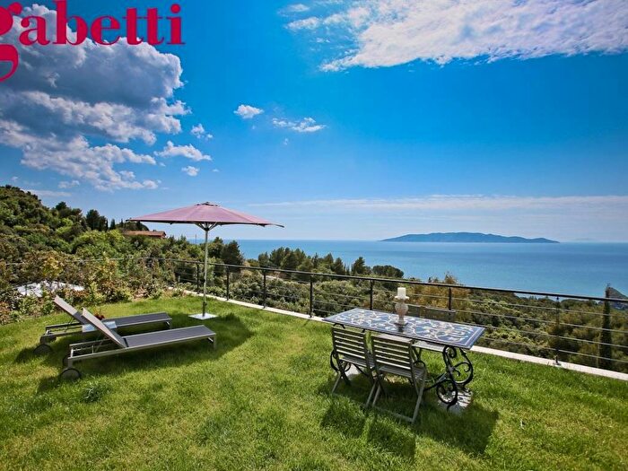 Casa con 6 locali in affitto in Località Calamoresca, Porto Santo Stefano, Monte Argentario