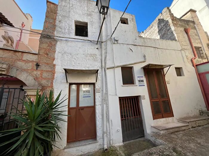 Casa trilocale in vendita in Via Adriano Grasso, Ruffano