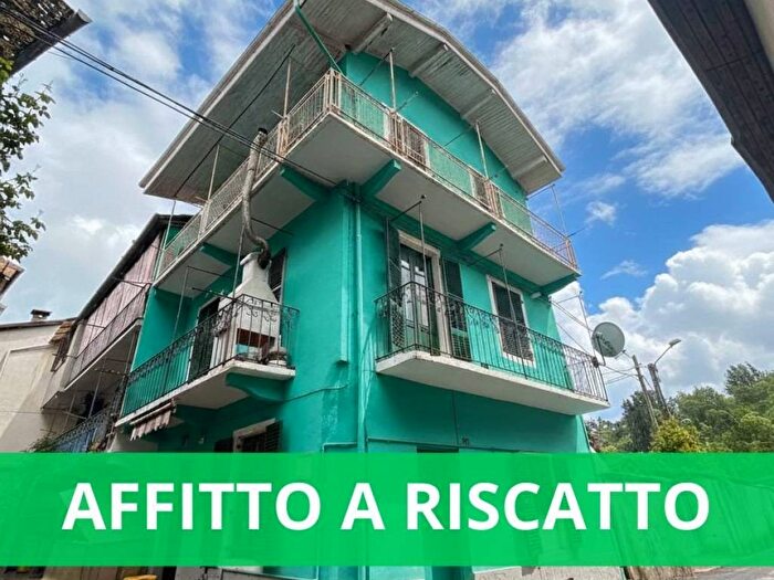 Casa quadrilocale in affitto in Via delle Torri, Centro, Rocca Canavese